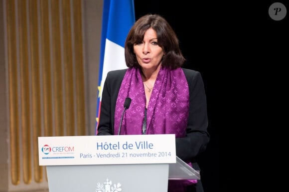 Anne Hidalgo à l'Hôtel de ville de Paris le 21 novembre 2014 pour le dîner annuel du CREFORM. 