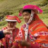 L'animateur Arthur découvre le peuple Quechuas au Pérou. Il décide de se faire appeler par son vrai prénom, Jacques. Emission "En terre inconnue" sur France2, le 2 décembre 2014.