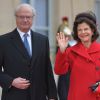 François Hollande recevait le roi Carl XVI Gustaf de Suède et son épouse la reine Silvia au palais de l'Elysée à Paris le 2 décembre 2014
