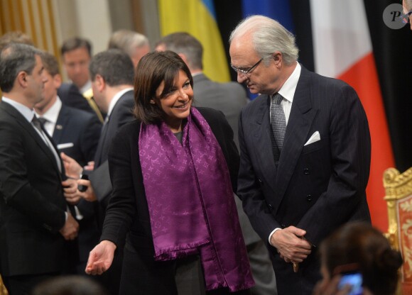 Anne Hidalgo et le roi Carl Gustav de Suède - Visite d'état du roi Carl Gustav de Suède à la mairie de Paris le 3 décembre 2014 
