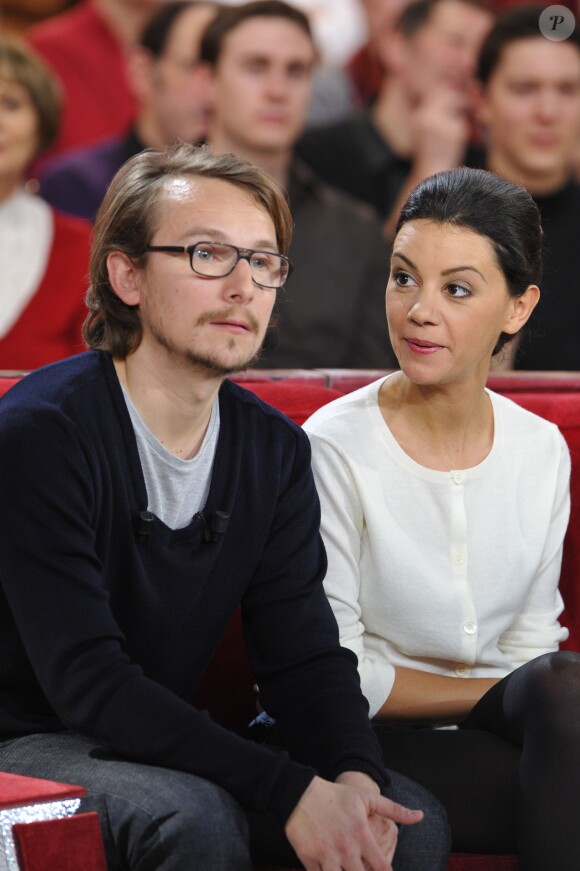 Lorànt Deutsch et sa femme Marie-Julie Baup - Enregistrement de l'émission "Vivement Dimanche" à Paris le 30 janvier 2013 