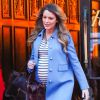 Blake Lively, enceinte, sort de son hôtel à New York, le 4 décembre 2014.