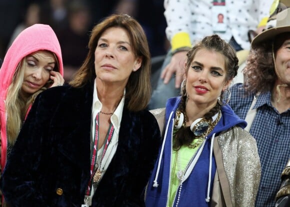 La princesse Caroline de Hanovre et Charlotte Casiraghi - Gala de charité Style & Sport Competition for AMADE au troisième jour du Gucci Paris Masters à Villepinte le 6 décembre 2014