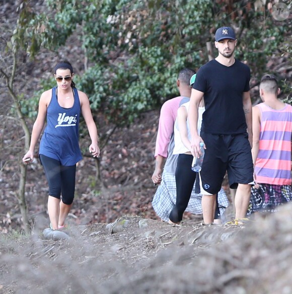 Exclusif - Lea Michele et son compagnon Matthew Paetz sont allés se promener sur les hauteurs de Studio City, le 6 décembre 2014.