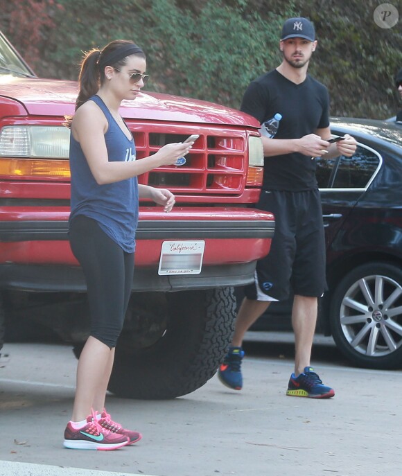 Exclusif - Lea Michele et son petit ami Matthew Paetz sont allés se promener sur les hauteurs de Studio City, le 6 décembre 2014.