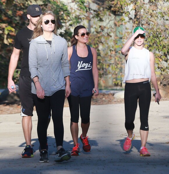 Exclusif - Lea Michele et son petit ami Matthew Paetz sont allés se promener sur les hauteurs de Studio City, le 6 décembre 2014.