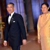 Le prince héritier Maha Vajiralongkorn de Thaïlande, ici avec sa soeur la princesse Chakri Sirindhorn à Amsterdam le 29 avril 2013 pour l'intronisation du roi Willem-Alexander des Pays-Bas, a divorcé en décembre 2014 de sa troisième épouse la princesse Srirasm, déchue de ses titres suite à un scandale de corruption.