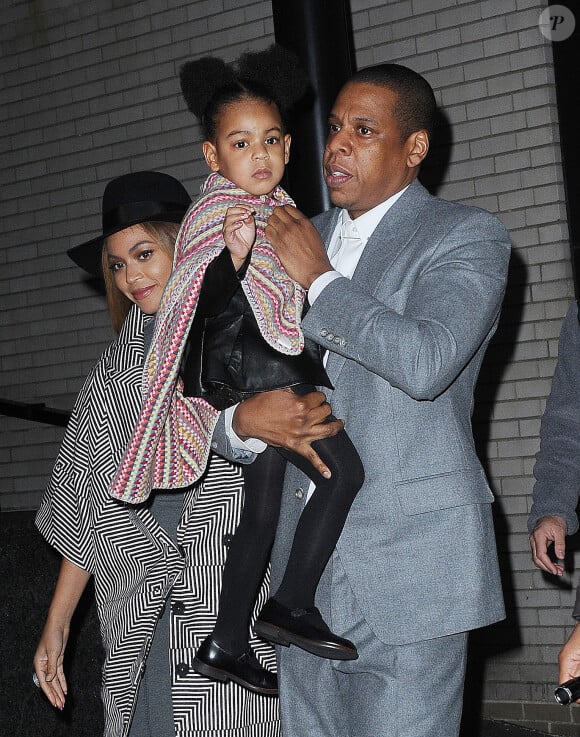 Jay Z, Beyoncé et Blue Ivy à New York. Le 7 décembre 2014.