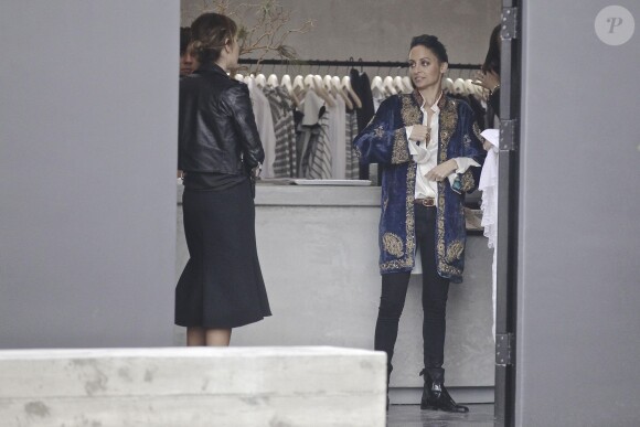 Nicole Richie est allée faire du shopping à Malibu le 19 décembre 2014