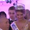 Miss France 2015, Camille Cerf, lors du dîner de gala de l'événement, le soir de l'élection, le 6 décembre dernier. Elle retrouve l'espace de quelques secondes son chéri Maxime. Images diffusées dans le magazine "Sept à huit" sur TF1. Le 14 décembre 2014.