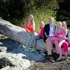 Maxima et Willem-Alexander des Pays-Bas ont posé avec leurs filles les princesses Catharina-Amalia, Alexia et Ariane pour les médias le 22 décembre 2014 sur les rives du lac Nahuel Huapi, à Villa La Angostura en Patagonie argentine, au début de leurs vacances de fin d'année auprès de la famille Zorreguieta.