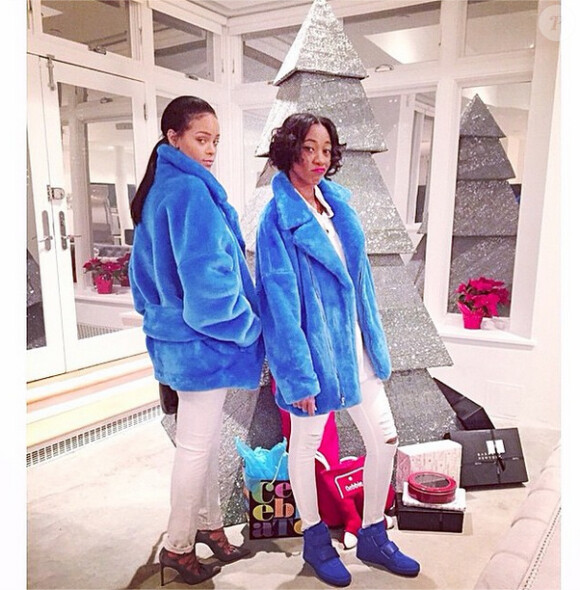 Rihanna sur Instagram avec Melissa Forde, à New York avant de rallier La Barbade, décembre 2014
