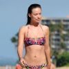Exclusif - Olivia Wilde sur la plage lors de ses vacances en famille à Hawaï, le 18 décembre 2014.