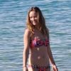 Exclusif - Olivia Wilde sur la plage lors de ses vacances en famille à Hawaï, le 18 décembre 2014.