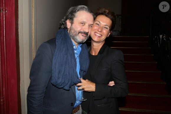Eric Laugérias et sa femme Sandrine lors de la générale de la pièce "Nelson" au Théâtre de la porte Saint Martin à Paris le 12 septembre 2014
