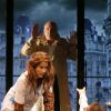 François Berléand, Isabelle Gélinas et Sébastien Thiéry dans la pièce de théâtre Deux hommes tout nus, au Théâtre de la Madeleine jusqu'au 31 janvier 2015