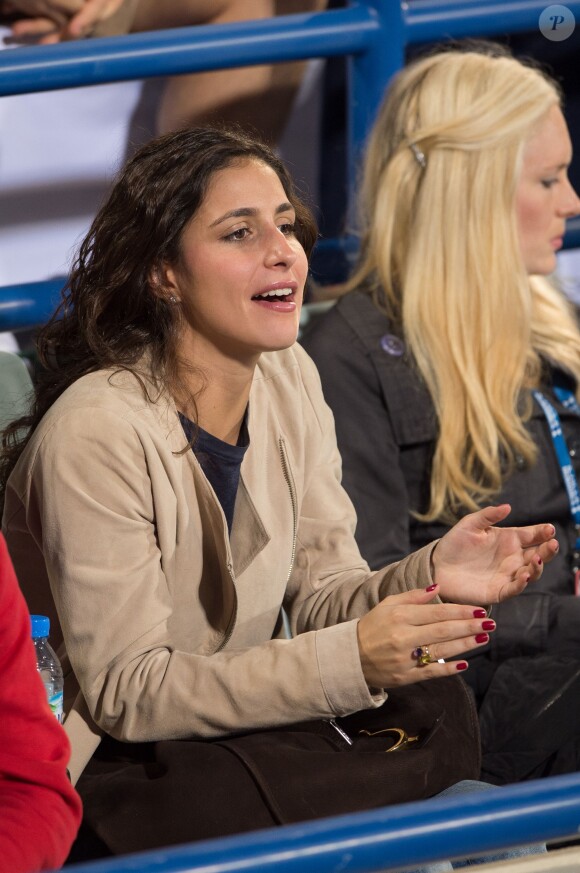 Xisca Perello, la compagne de Rafael Nadal, lors de la demi-finale de son compagnon face à Andy Murray à l'occasion d'un tournoi d'exhibition à Abu Dhabi, le 2 janvier 2015