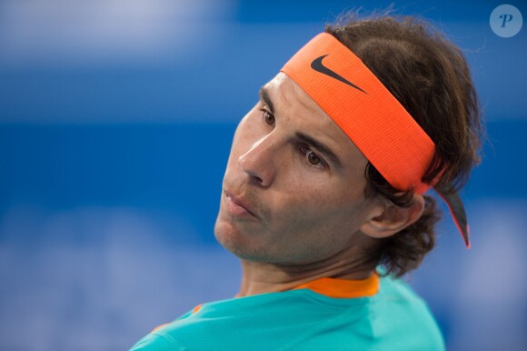 Rafael Nadal lors de sa défaite face à Andy Murray lors d'un tournoi d'exhibition à Abu Dhabi, le 2 janvier 2015