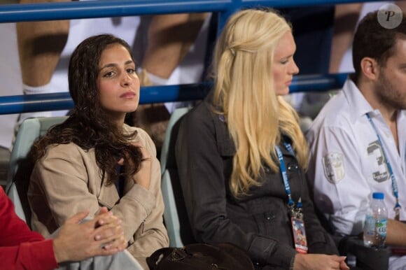 Xisca Perello, la compagne de Rafael Nadal, lors de la demi-finale de son compagnon face à Andy Murray à l'occasion d'un tournoi d'exhibition à Abu Dhabi, le 2 janvier 2015