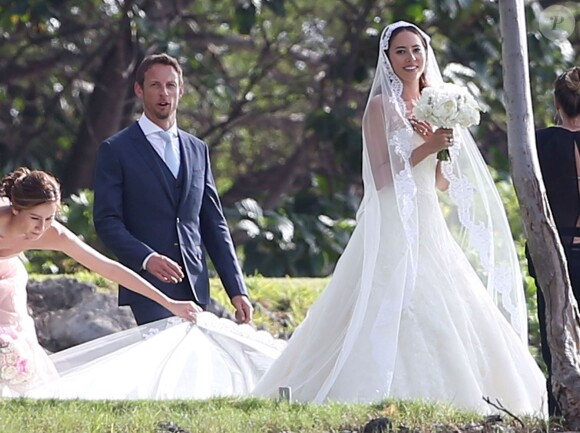 Exclusif - Le coureur automobile de Formule 1 anglais Jenson Button et Jessica Michibata se marient dans la stricte intimité à Maui à Hawaï, le 29 décembre 2014 entourés de leurs familles et de leurs amis.