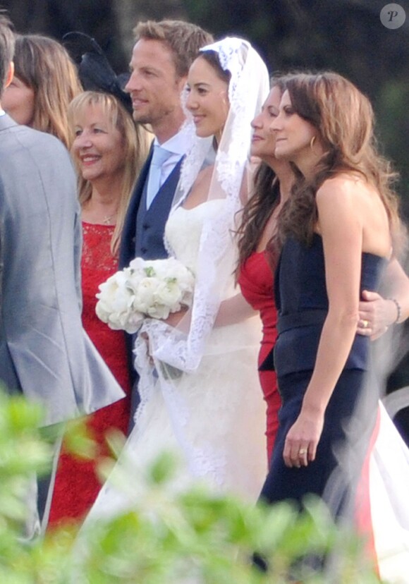 Exclusif - Le coureur automobile de Formule 1 anglais Jenson Button et Jessica Michibata se marient dans la stricte intimité à Maui à Hawaï, le 29 décembre 2014 entourés de leurs familles et de leurs amis.