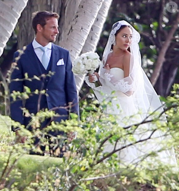 Exclusif - Le coureur automobile de Formule 1 anglais Jenson Button et Jessica Michibata se marient dans la stricte intimité à Maui à Hawaï, le 29 décembre 2014 entourés de leurs familles et de leurs amis.