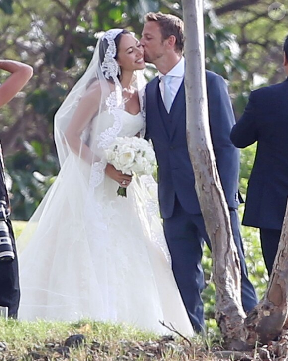 Exclusif - Le coureur automobile de Formule 1 anglais Jenson Button et Jessica Michibata se marient dans la stricte intimité à Maui à Hawaï, le 29 décembre 2014 entourés de leurs familles et de leurs amis.