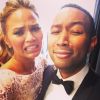 Chrissy Teigen et son mari John Legend lors de la cérémonie des Golden Globes le 11 janvier 2015. La cry face de la starlette a enflammé la toile, les internautes n'ont pas hésité à l'élire Meilleure Meme de l'année !