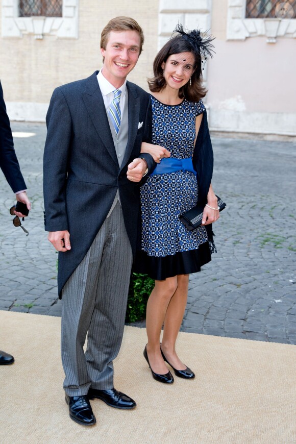 L'archiduc Christoph d'Autriche et l'archiduchesse Adélaïde, enceinte, au mariage du prince Amedeo de Belgique et Lili Rosboch le 5 juillet 2014 à Rome. Le couple a accueilli le 22 décembre 2014 son premier enfant, l'archiduchesse Katarina.