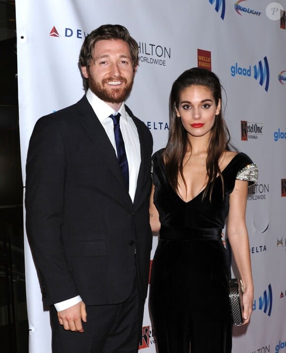 Lucas Neff et Caitlin Stasey - 25e édition des GLAAD Media Awards à Los Angeles le 12 avril 2014