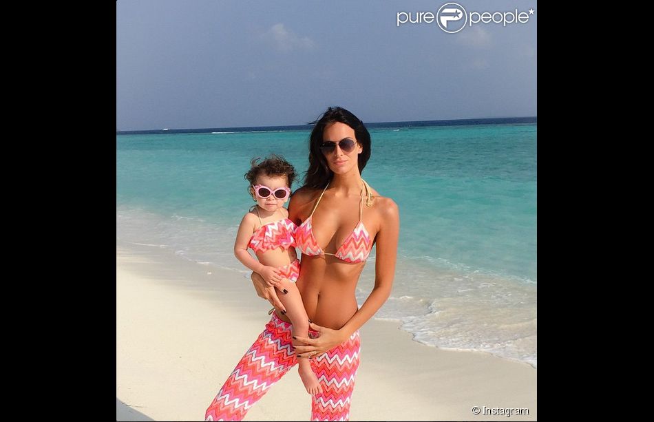 Jade Foret : vacances aux Maldives avec sa petite Liva, en janvier 2015