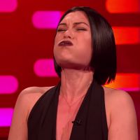 Jessie J : La seule femme capable de chanter juste la bouche fermée !