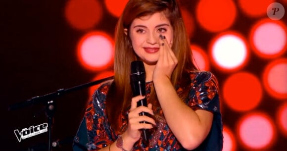 Estelle Mazzillo dans The Voice 4, sur TF1, le samedi 31 janvier 2015