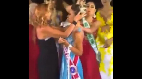 Miss Amazonie 2015 : Crêpage de chignons et insultes, le sacre dégénère !