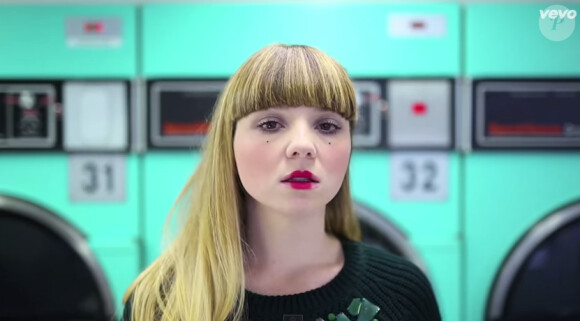 Luce (Nouvelle Star) dévoile son nouveau single intitulé Polka. Février 2015.