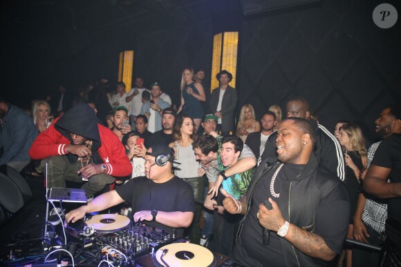 Travis Scott et Sean Kingston (qui fête ses 25 ans) enflamment l'Argyle à Hollywood, Los Angeles, le 3 février 2015.
