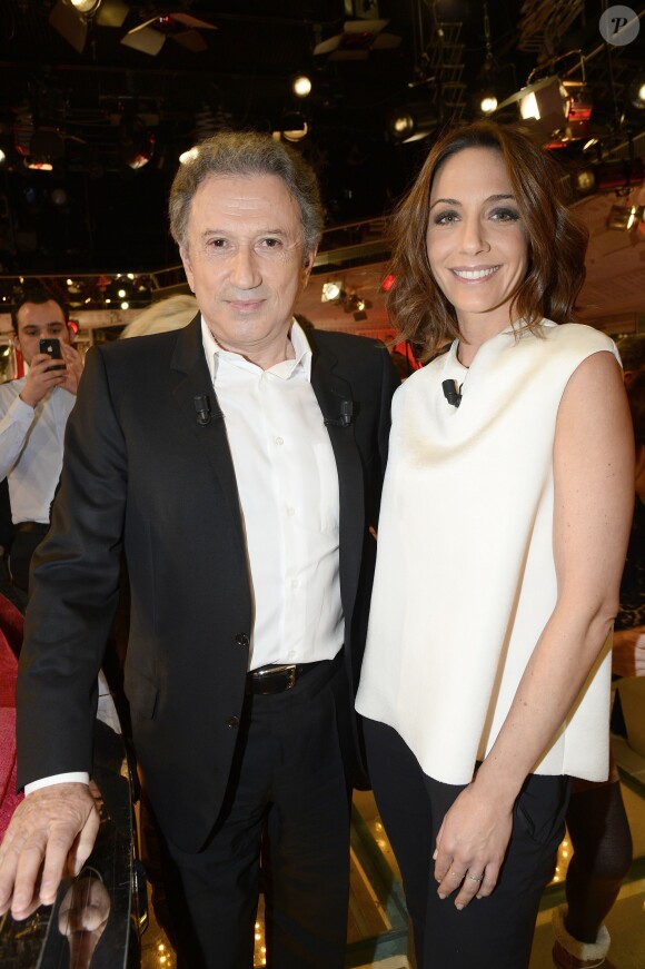 Michel Drucker et Virginie Guilhaume - Enregistrement de l'émission "Vivement Dimanche" à Paris le 4 février 2015. L'émission est diffusée le 8 février.