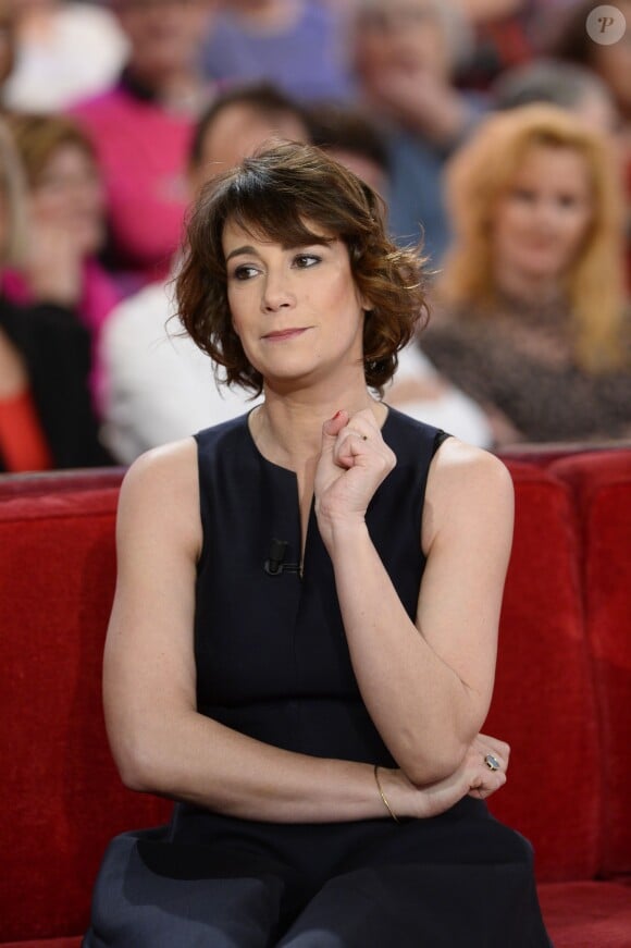 Virginie Hocq - Enregistrement de l'émission "Vivement Dimanche" à Paris le 4 février 2015. L'émission est diffusée le 8 février.