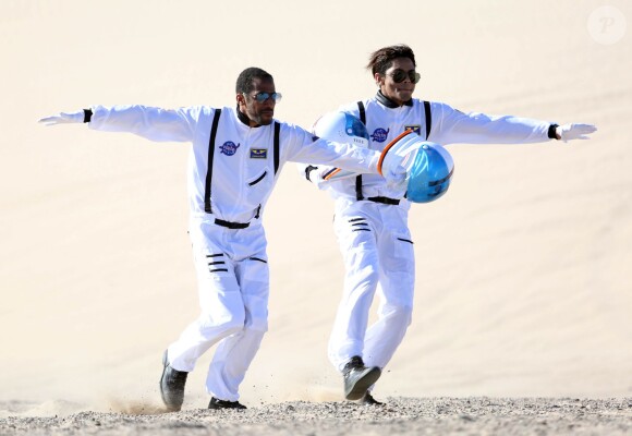 Exclusif - Stomy Bugsy et Brandon Howard, le prétendu fils caché de Michael Jackson, sur le tournage du clip de leur chanson "I'm Fly" dans le désert du Nevada le 23 décembre 2014.
