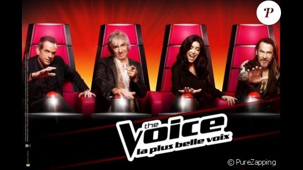 Daphné Bürki annonce l&#039;identité des co-coachs de The Voice 4, dans Le Tube sur Canal+, le samedi 7 février 2015.