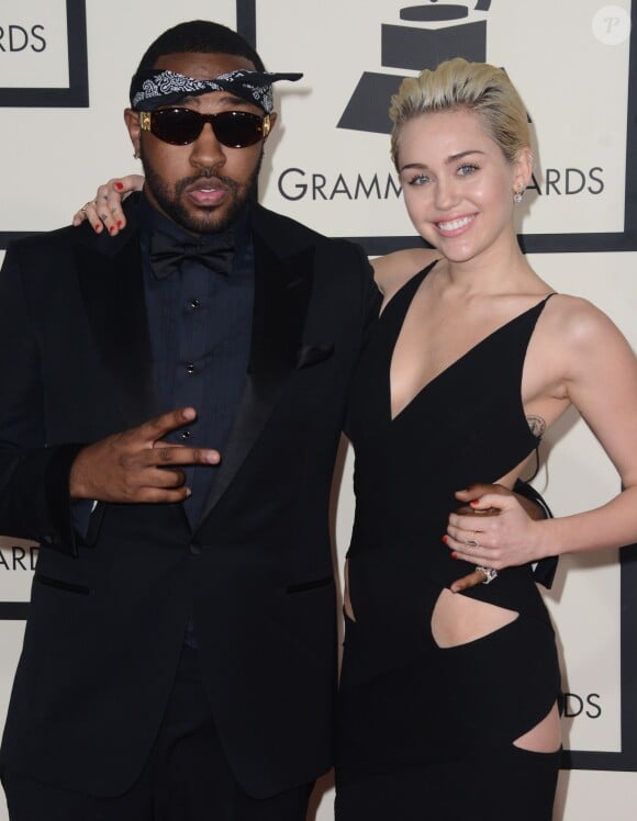 Mike Will Made-It et Miley Cyrus assistent aux 57e Grammy Awards au Staples Center. Los Angeles, le 8 février 2015.