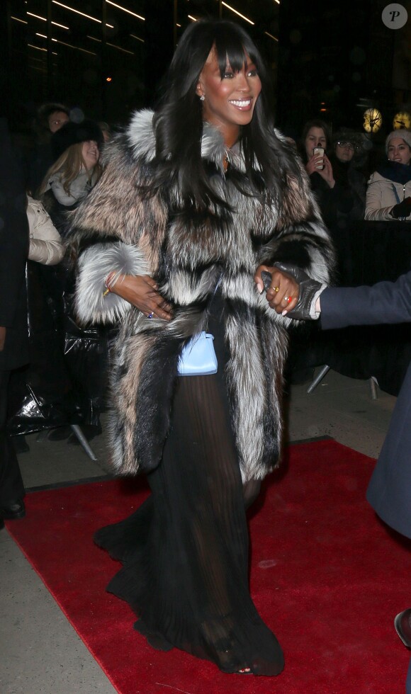 Naomi Campbell arrive à la nouvelle boutique Fendi sur Madison Avenue, pour sa soirée d'inauguration. New York, le 13 février 2015.