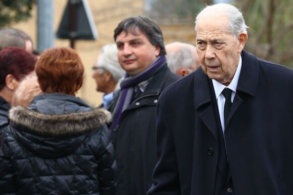 Charles Pasqua - Charles Pasqua a assisté aux obsèques de son fils Pierre-Philippe en l'église Notre-Dame des Chênes, dans sa ville natale de Grasse le 17 février 2015.