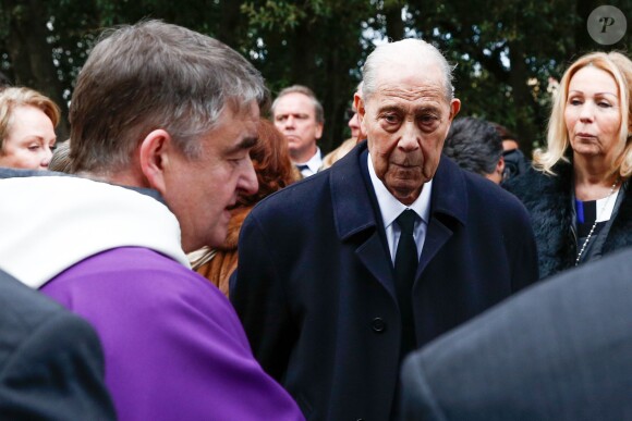 Charles Pasqua - Charles Pasqua a assisté aux obsèques de son fils Pierre-Philippe en l'église Notre-Dame des Chênes, dans sa ville natale de Grasse le 17 février 2015.
