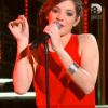 Pauline chante Battez-vous sur le plateau de Nouvelle Star sur D8, le 19 février 2015