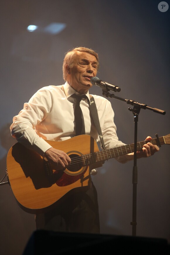 Salvatore Adamo en concert à l'Olympia à Paris le 26 mars 2013
