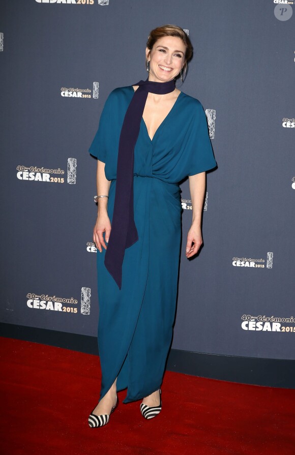 Julie Gayet - 40ème cérémonie des César au théâtre du Châtelet à Paris, le 20 février 2015.