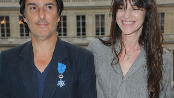 Yvan Attal : Son projet avec son amoureuse Charlotte Gainsbourg...