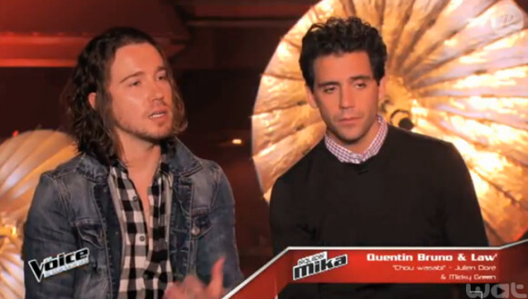 Julien Doré : ses premiers pas dans The Voice 4 en tant que coach de luxe de Law et Quentin Bruno, auprès de Mika