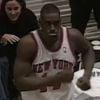 Anthony Mason avec les New York Knicks. Il est décédé à 48 ans, samedi 28 février 2015.